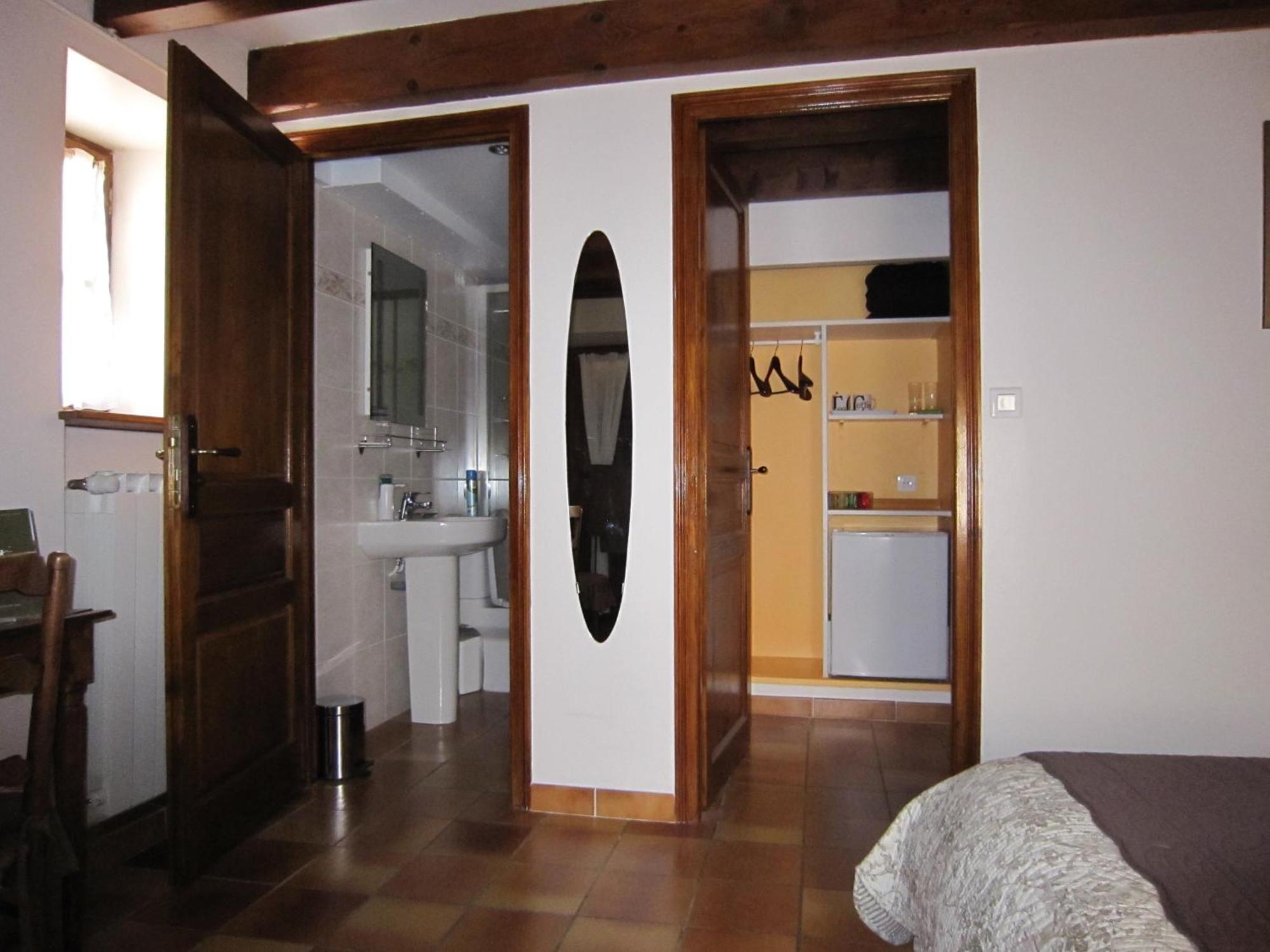 La Frandomiere Bed & Breakfast Saint-Martin-de-Londres Room photo