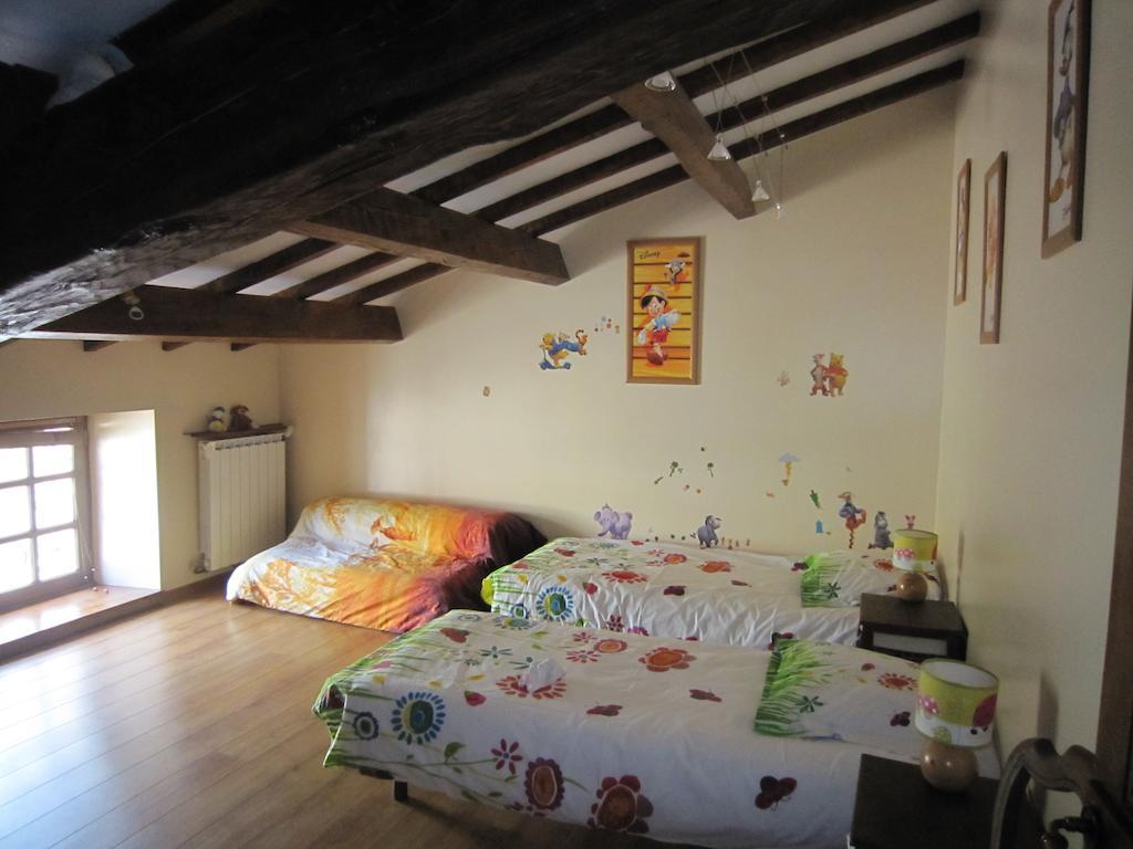 La Frandomiere Bed & Breakfast Saint-Martin-de-Londres Room photo