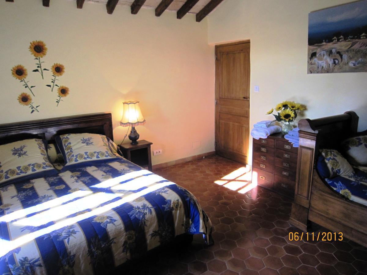 La Frandomiere Bed & Breakfast Saint-Martin-de-Londres Room photo
